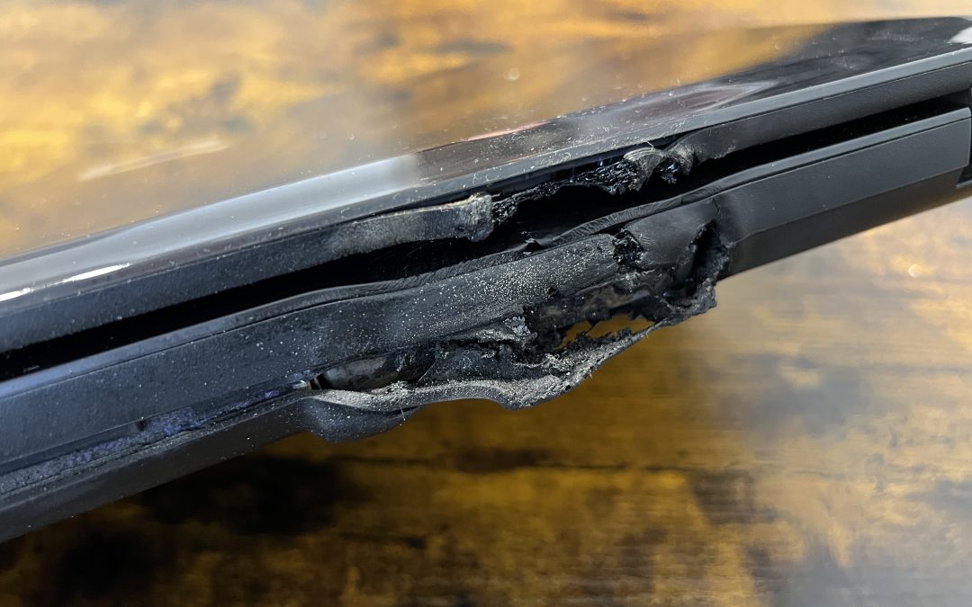 Problemy z baterią w laptopie – dlaczego warto działać szybko?