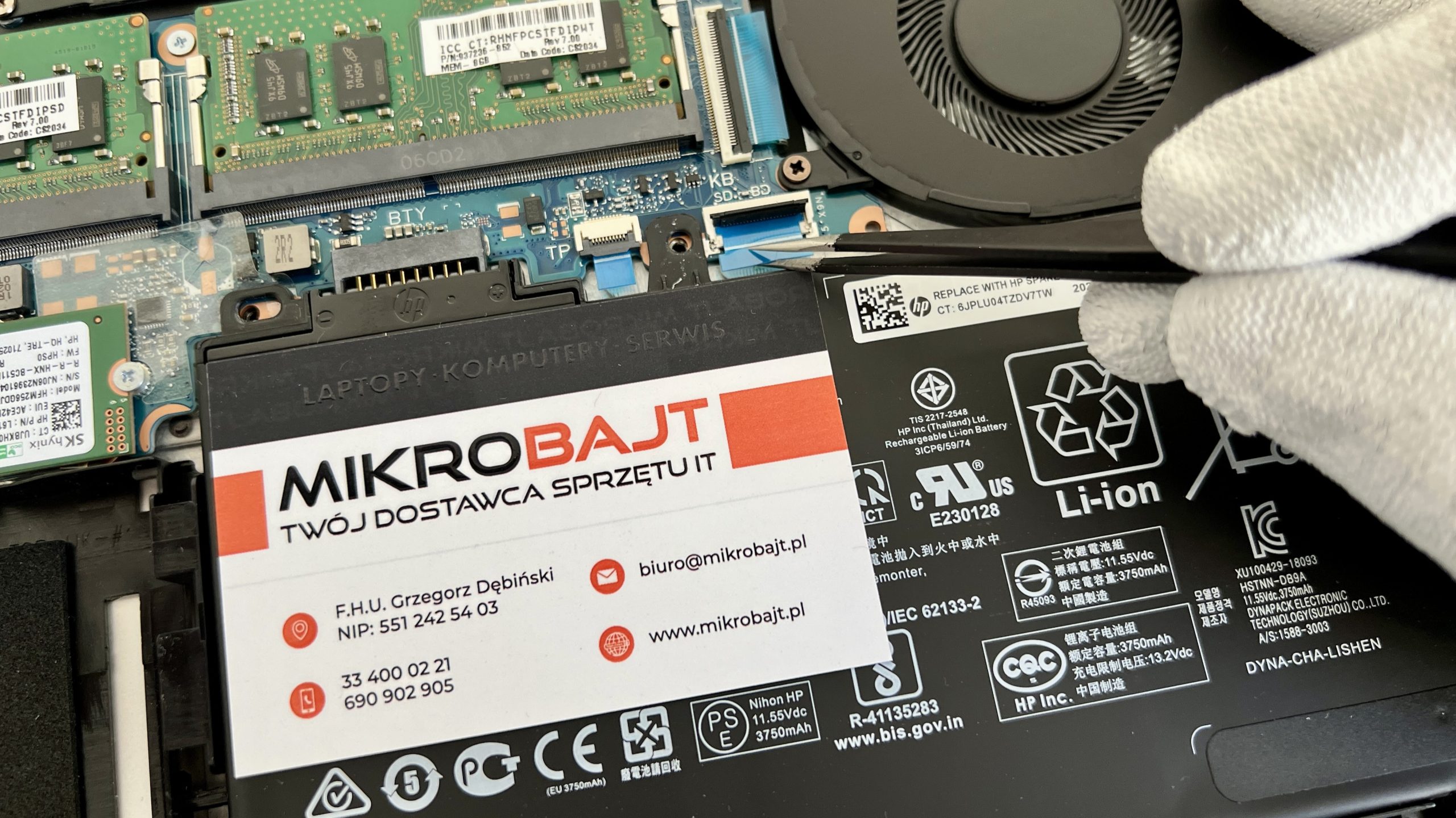 MikroBajt - serwis komputerowy - serwis laptopów